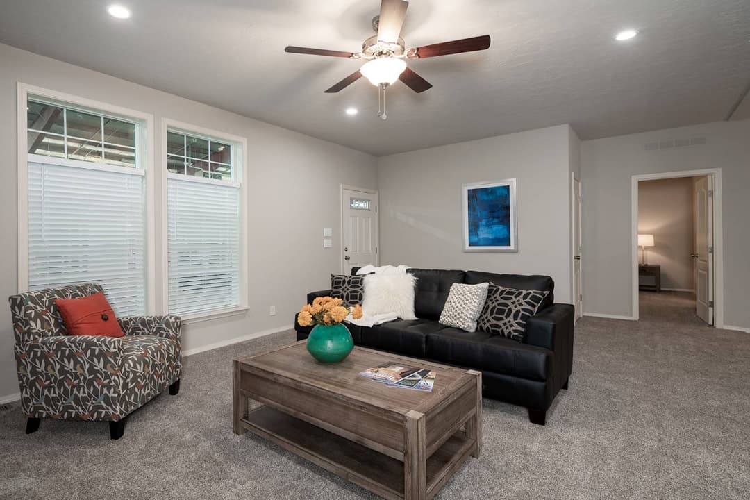 Hidden creek hc6563p interior home features