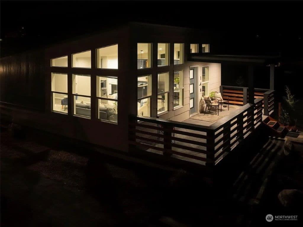 D river  home features