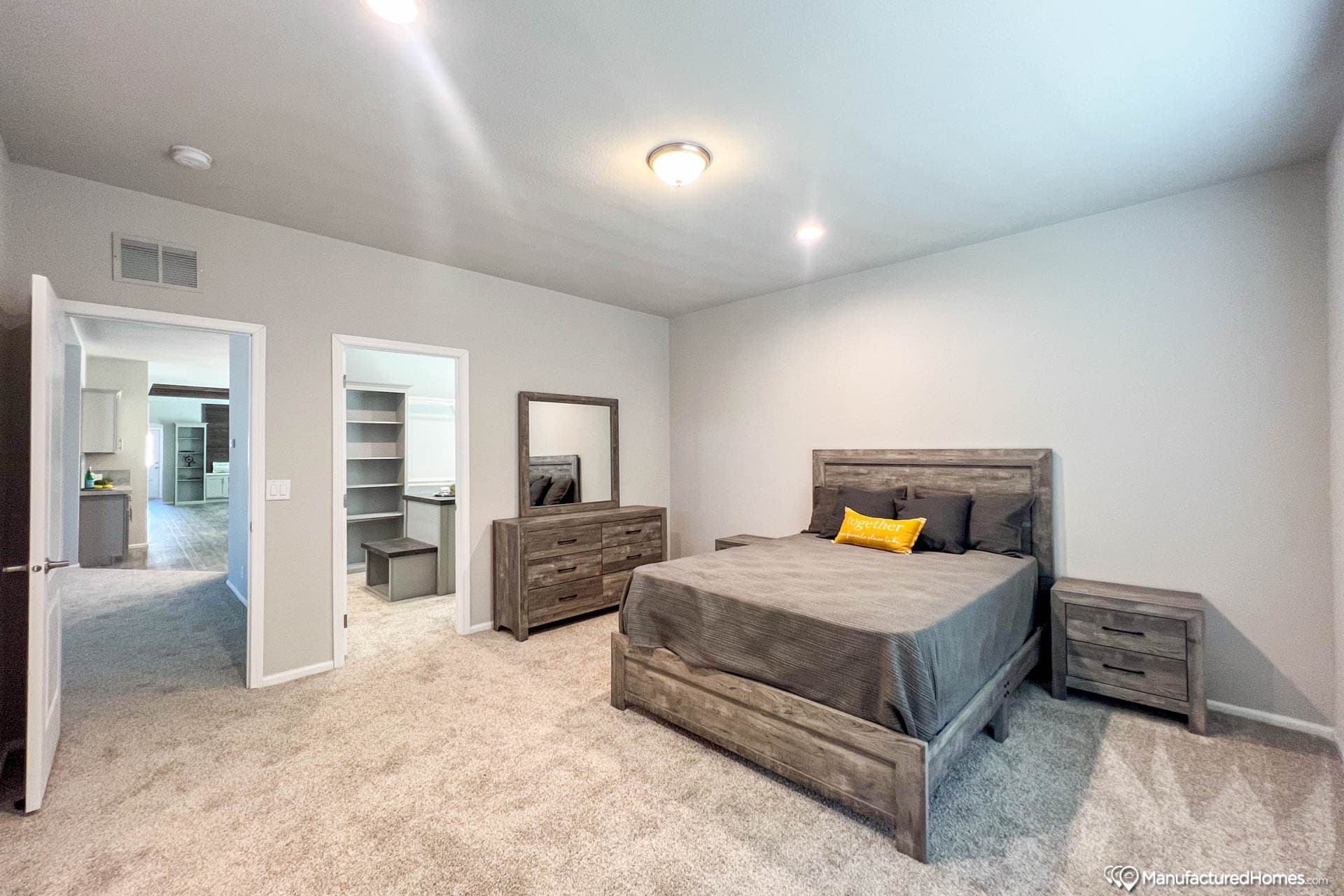 Mt. spokane 30764a  home features