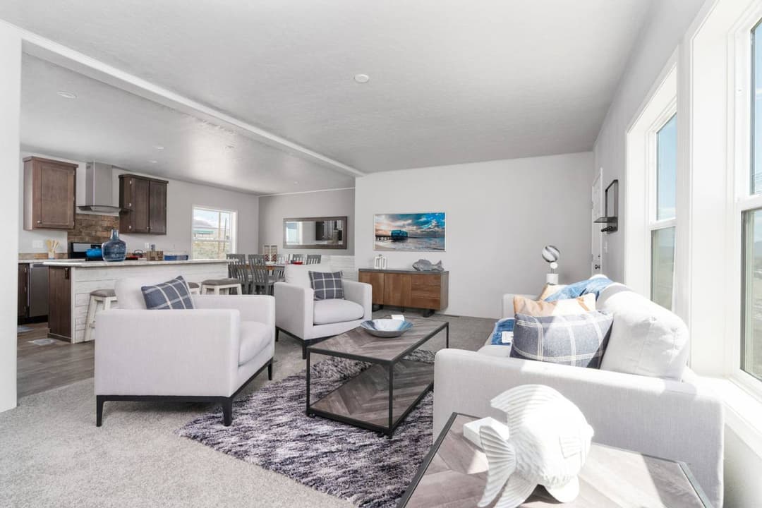 Dreamworks dw4563b interior home features