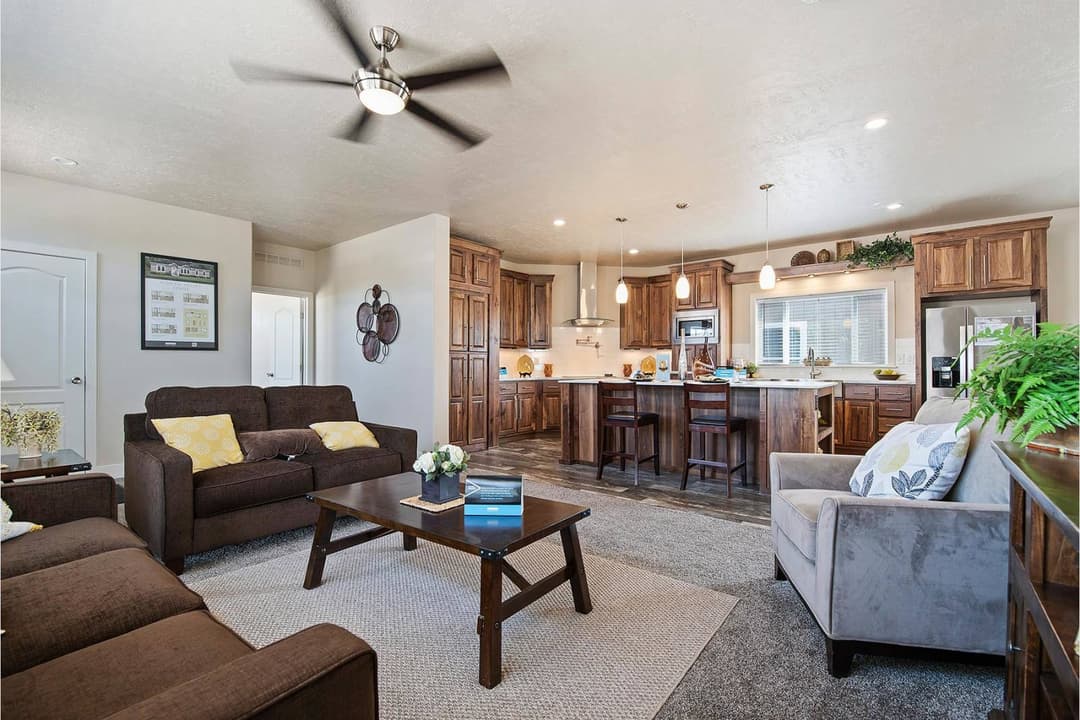 Hidden valley hv4663m interior home features