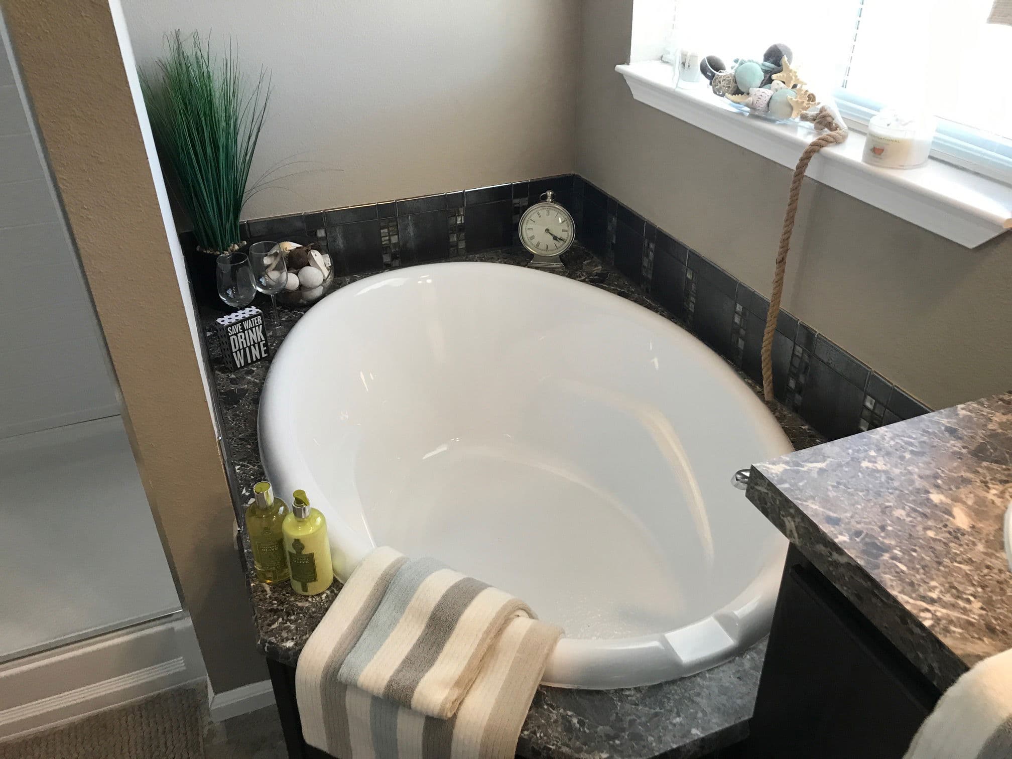 Phoenix dream 24442b  home features