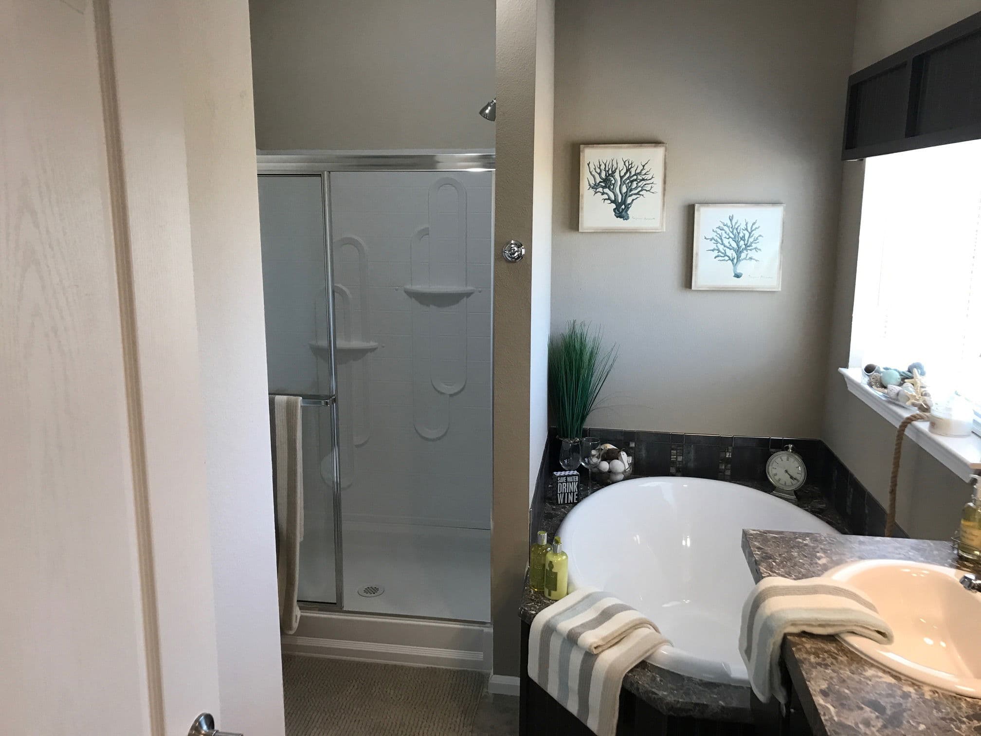 Phoenix dream 24442b  home features