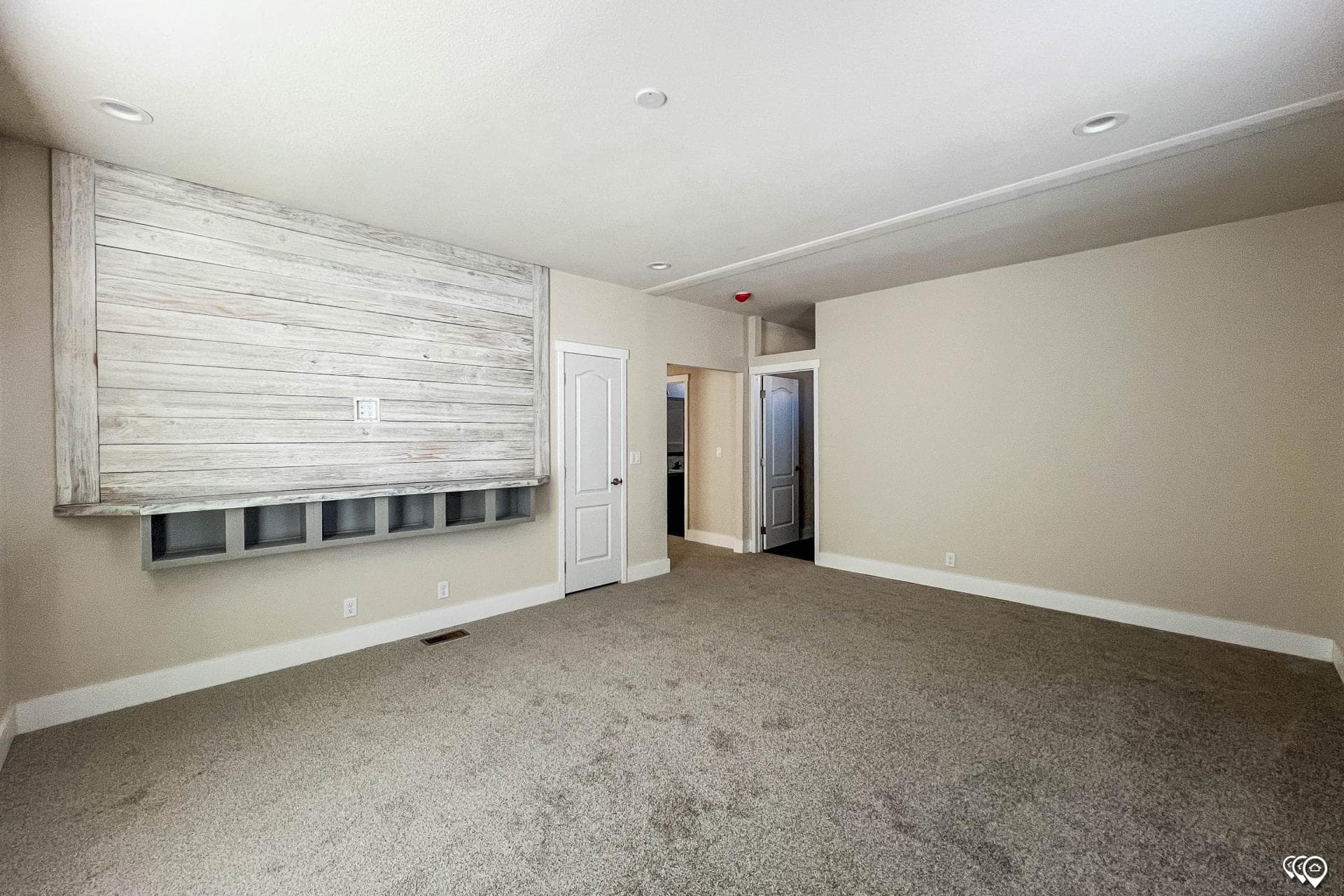 Mount olympus 28764a  home features