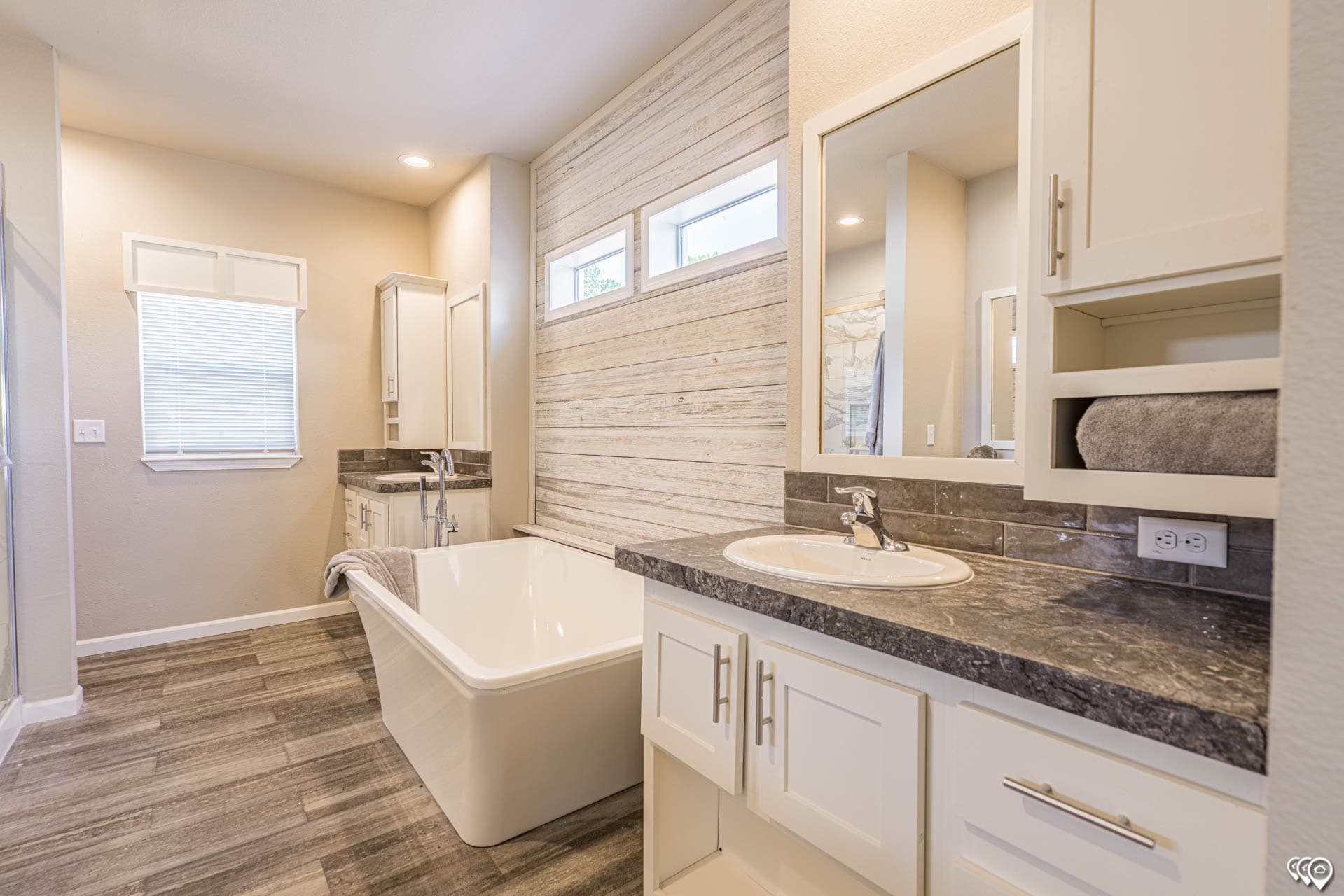 Ranchero grande 30764h  home features