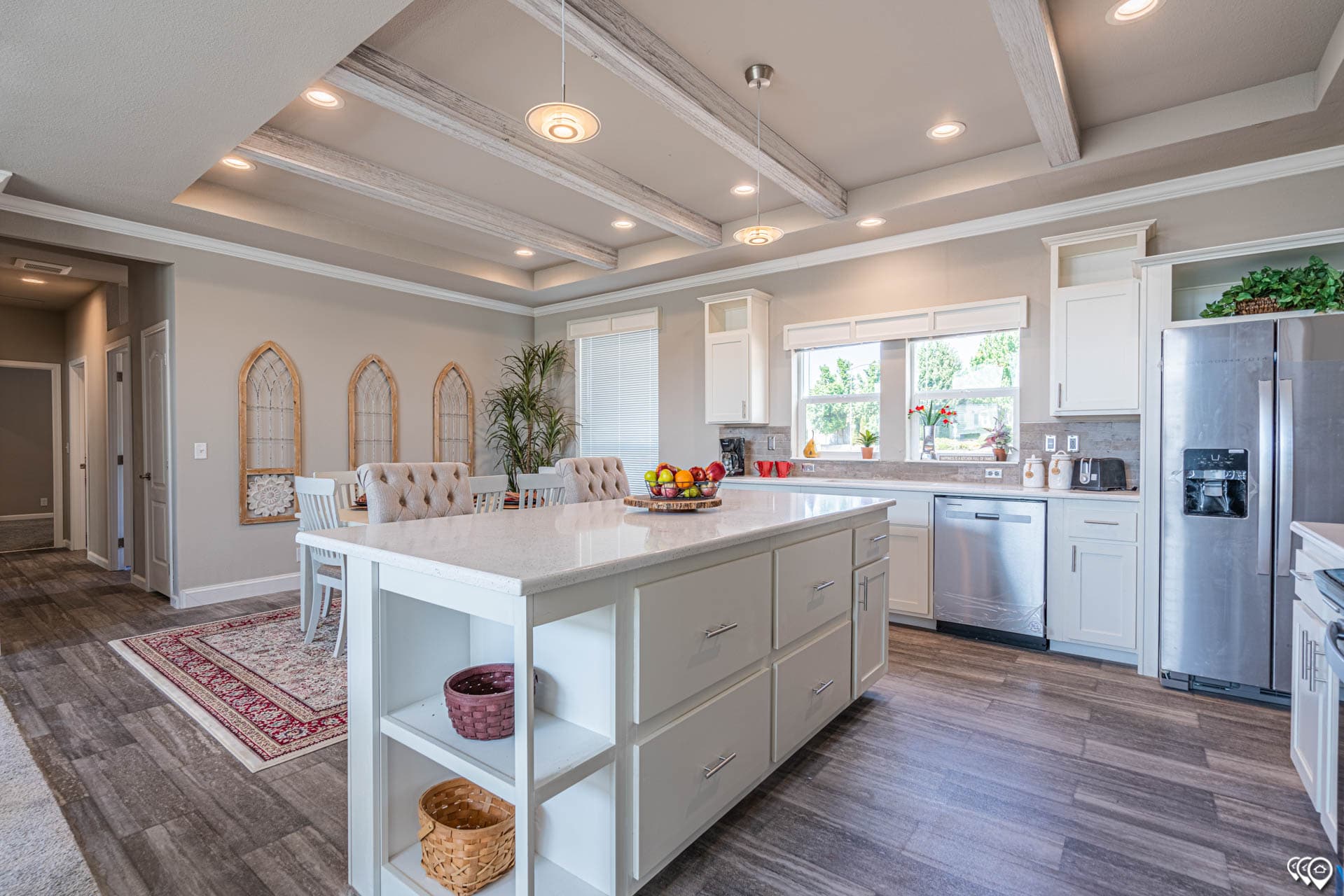 Ranchero grande 30764h  home features