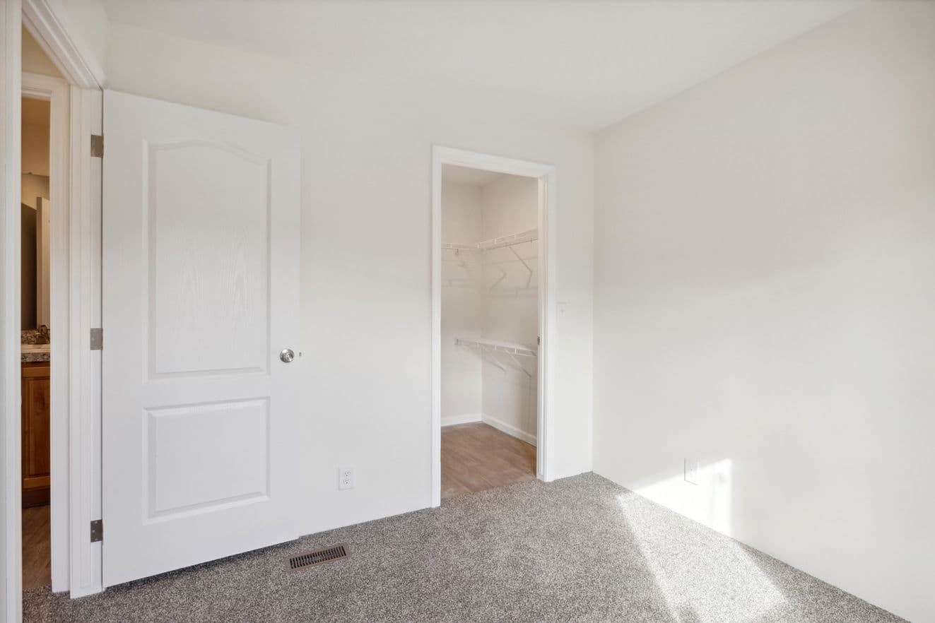 Creekside 28441a  home features